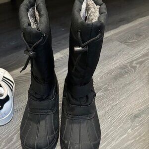 Snow Boots